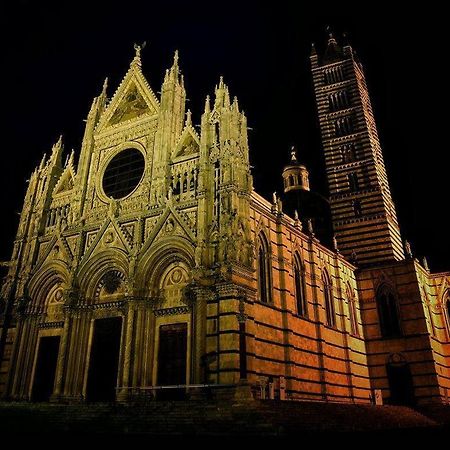 Appartamento A Due Passi Da Piazza Del Campo Siena Exterior foto